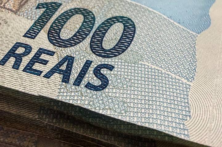 Caixa paga Bolsa Família de julho a beneficiários com NIS de final 9