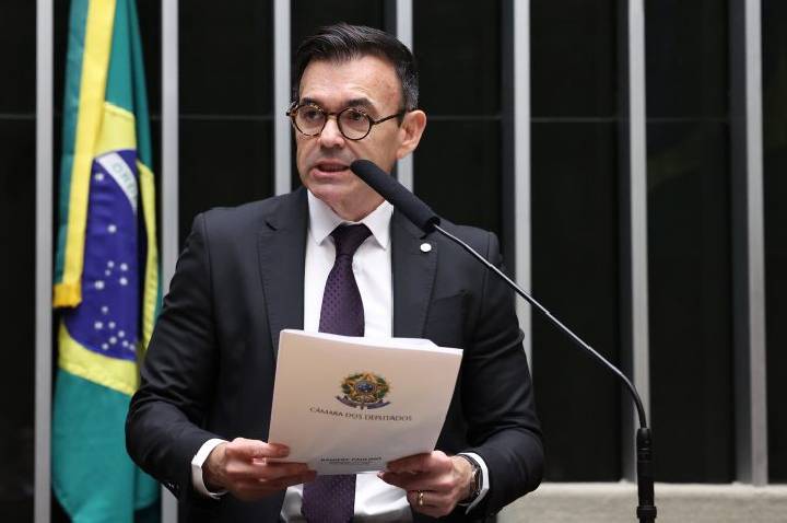 Câmara aprova projeto que regulamenta filtro de relevância de recurso especial no STJ