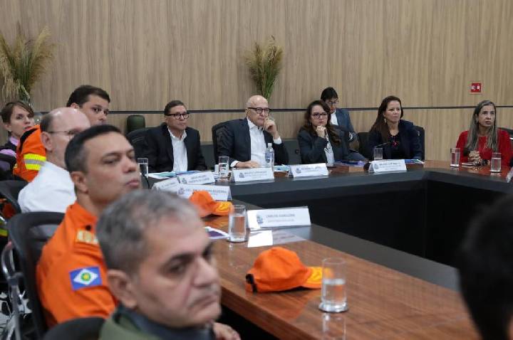 Governo de MT apresenta plano de combate aos incêndios florestais e alerta: 