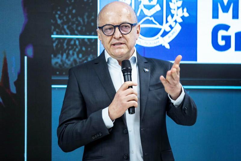 Governo pede, e deputados aprovam nova lei sobre os consignados