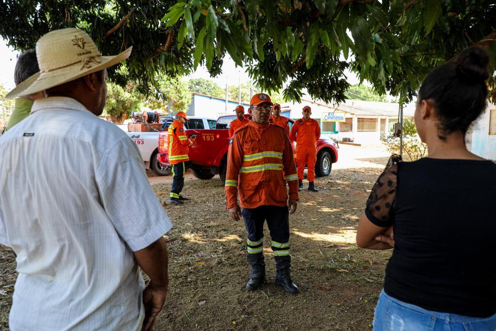 Parceria entre bombeiros e comunidade ajuda a reduzir 96,4% dos focos de calor no Pantanal