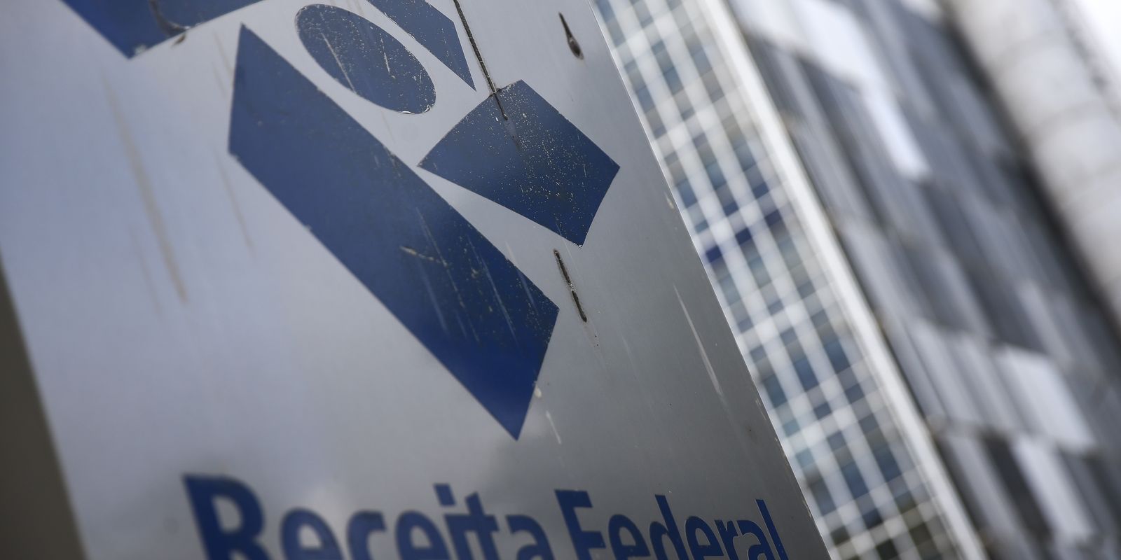 Receita identifica divergências de R$ 44 bi em créditos de PIS/Cofins